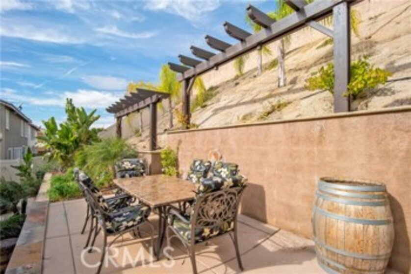 27713 Hackberry Street Photo