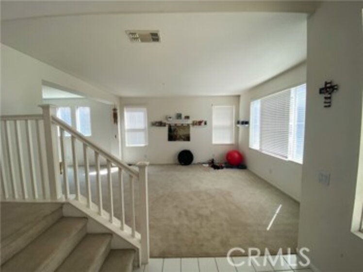 39746 Savanna Way Photo