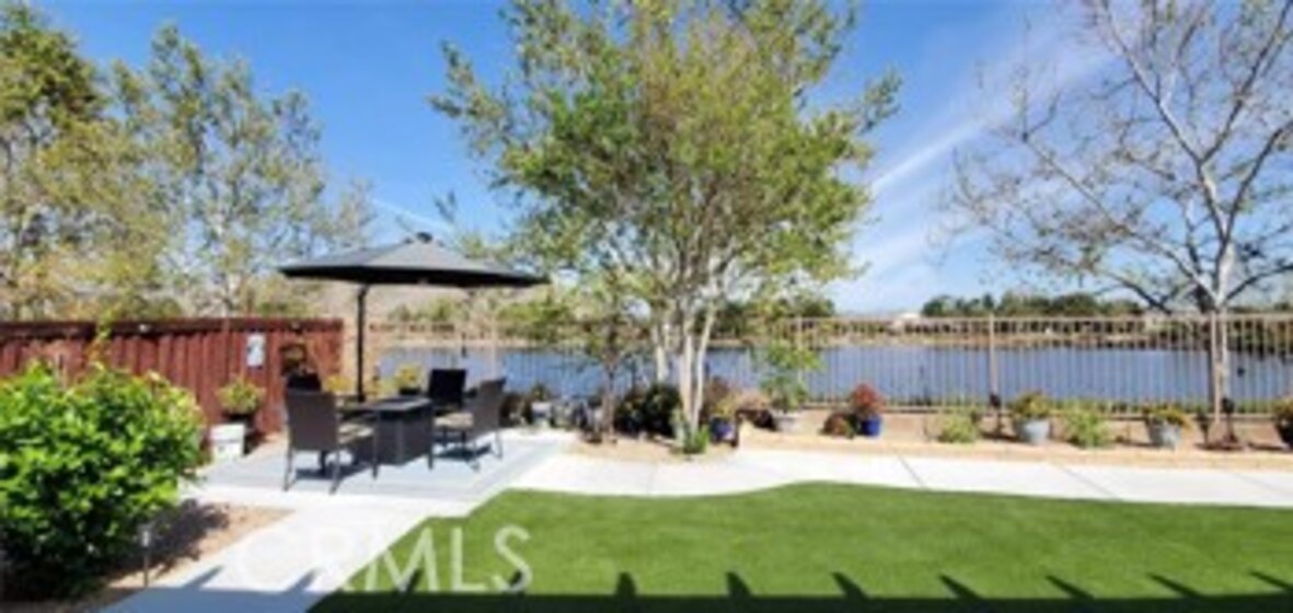 27932 Breakwater Court Photo