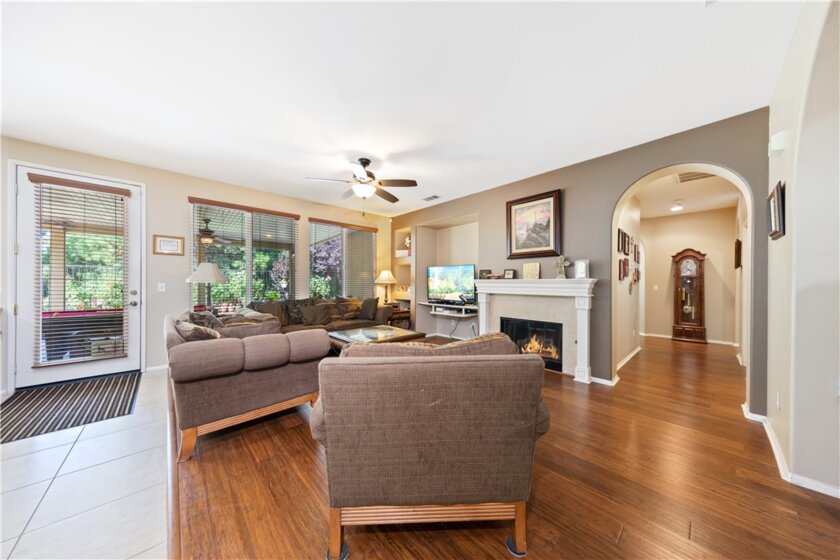 28242 Lookout Point Lane Photo