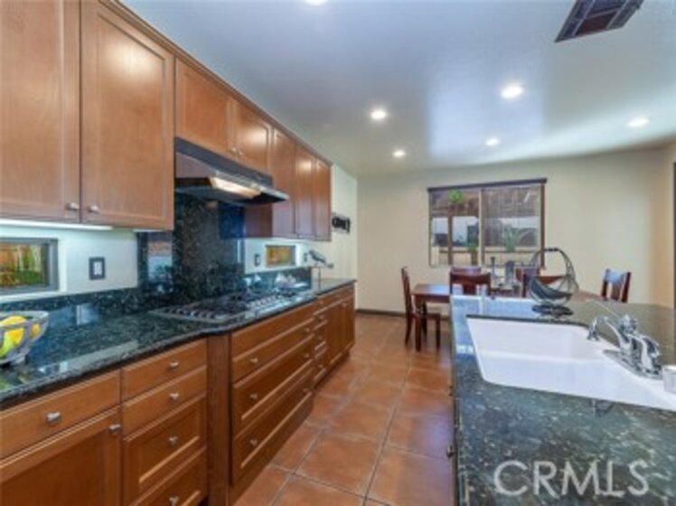 25524 Red Hawk Road Photo