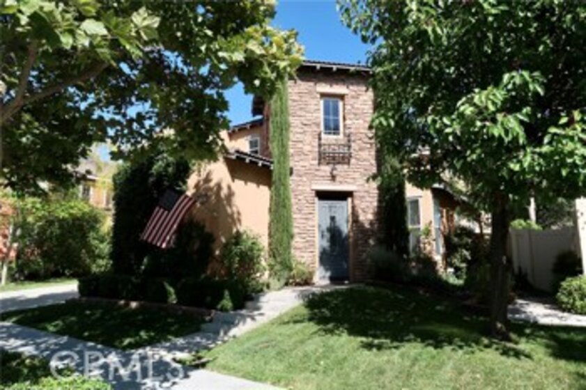 40404 Amesbury Lane Photo