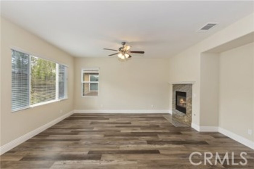 33377 Manchester Road Photo