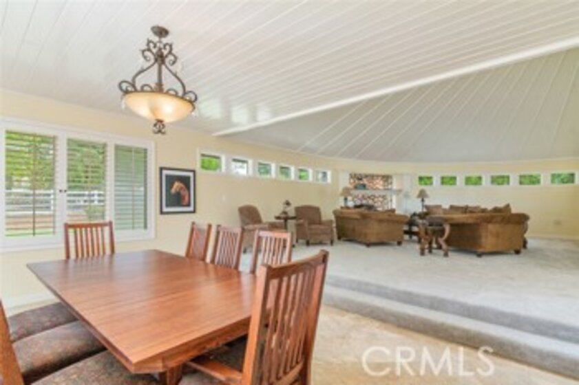 28565 E Vallejo Avenue Photo