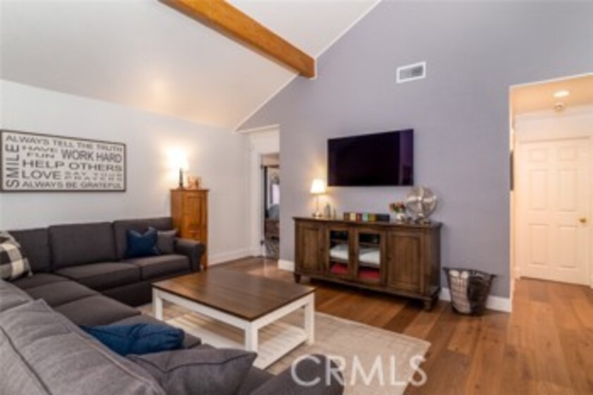 39668 Roripaugh Road Photo