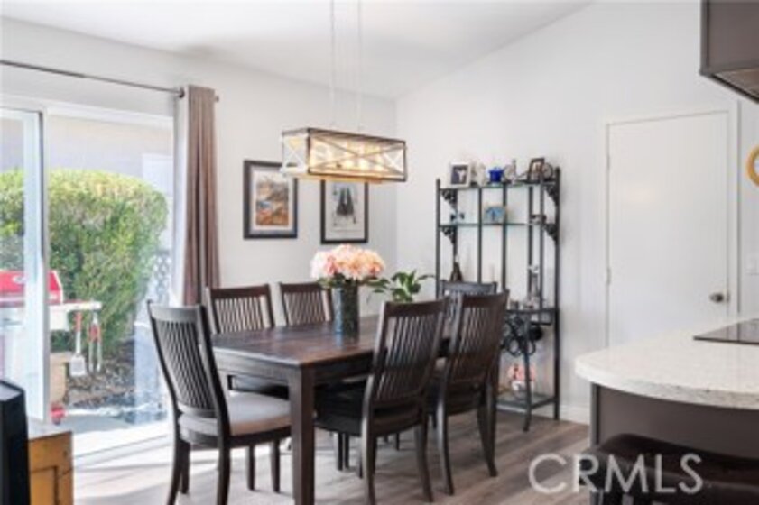 23864 Via Astuto Photo