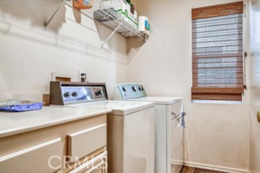 32850 Paterno Street Photo