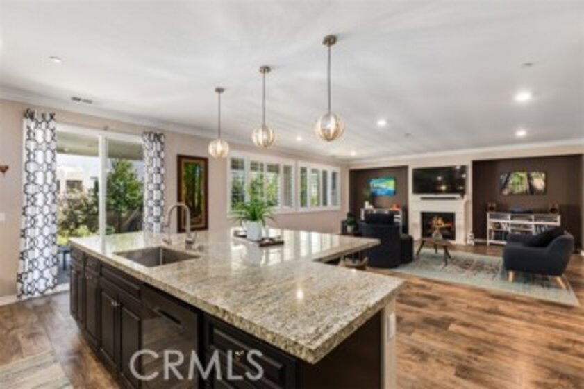 45580 Laburnam Court Photo