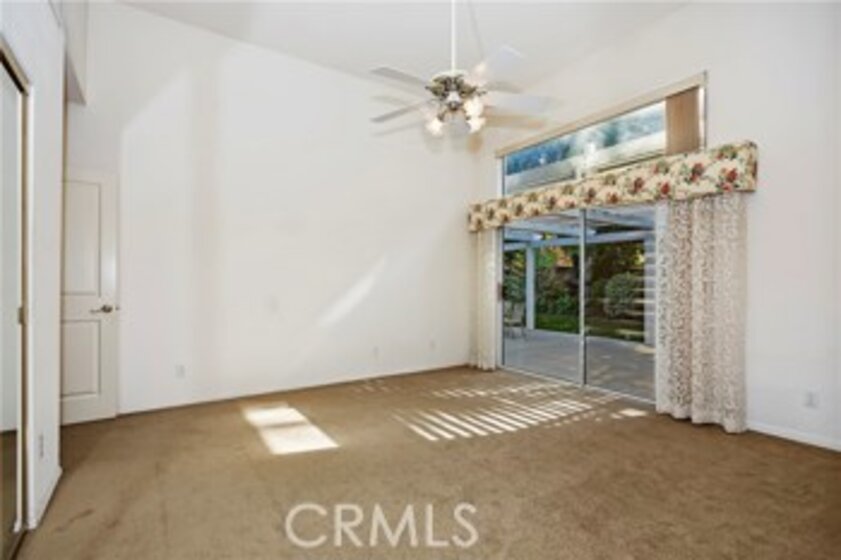 25235 Via Pera Photo