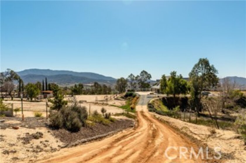 34325 Loi Lane Photo