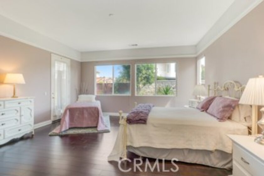 26778 Trafalgar Way Photo