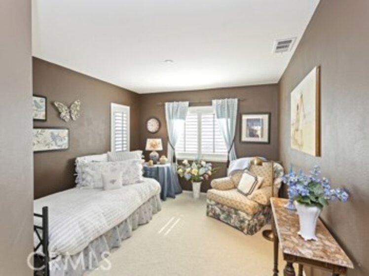 35633 Cornflower Place Photo