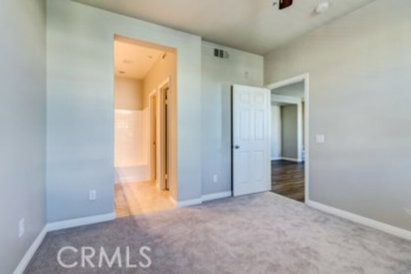 31185 Mountain Lilac Way Photo