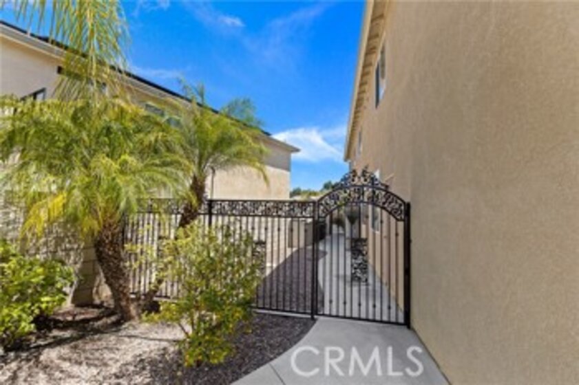 26041 Schafer Drive Photo