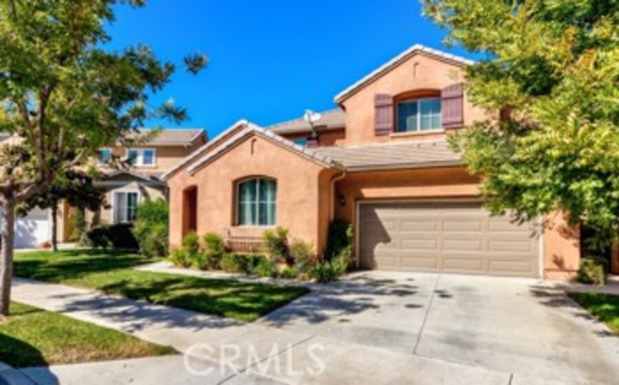 25073 Pacific Crest Street Photo