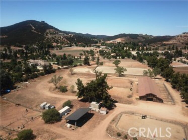 19275 Vista De Montanas Photo