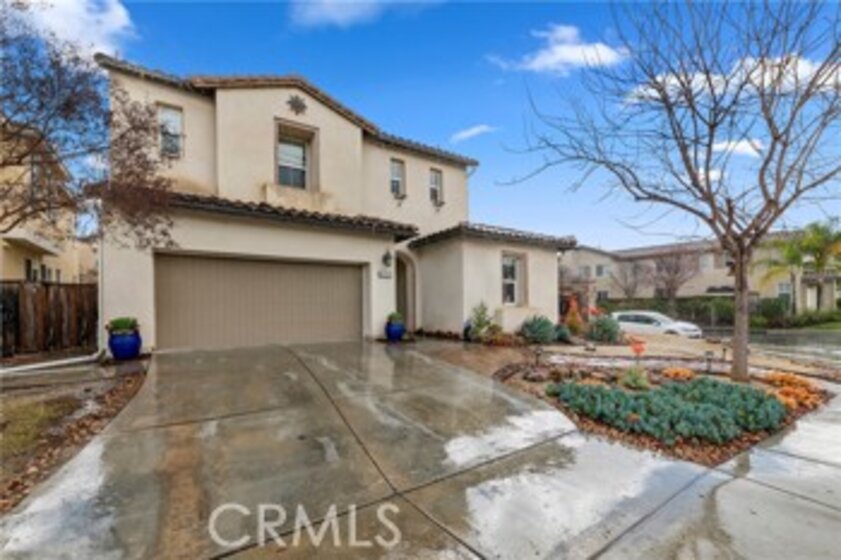 45602 Hawk Court Photo