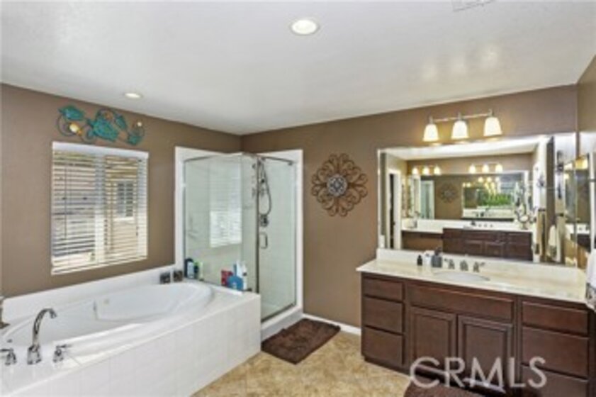 25566 Hyacinth Street Photo