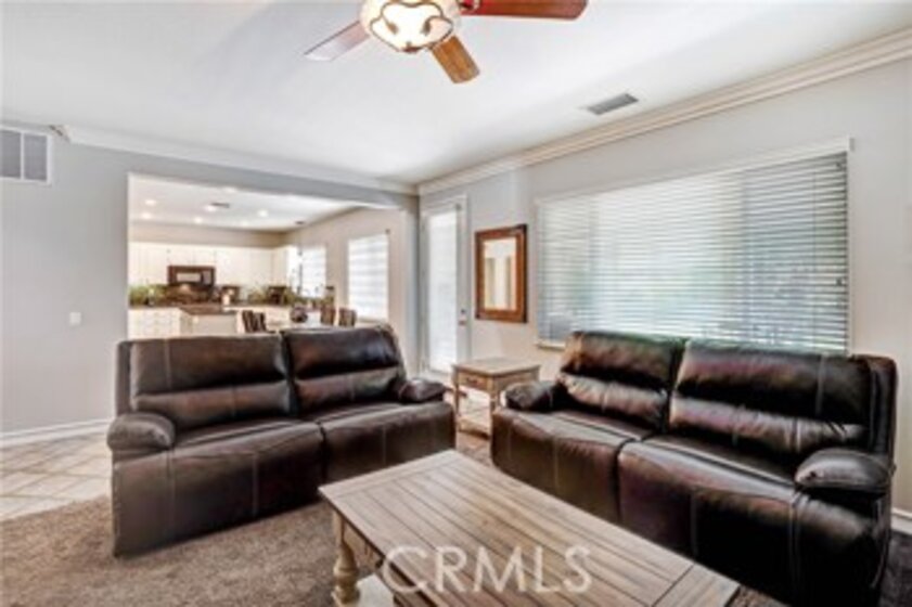 38215 Hazelwood Street Photo