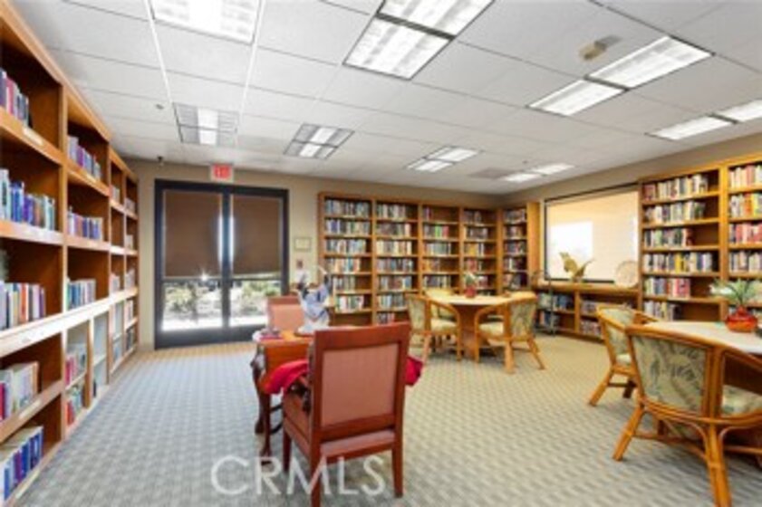 28140 Highwood Court Photo