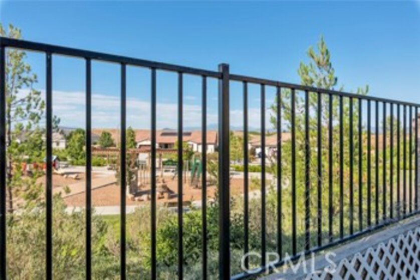 41206 Promenade Chardonnay Photo