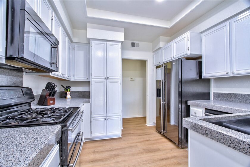 40207 Valeriana Court Photo