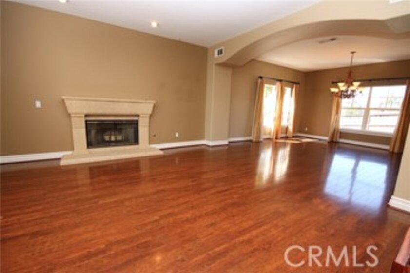 26199 Isherwood Street Photo