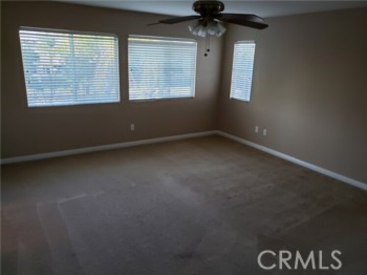 42924 Cinnamon Lane Photo