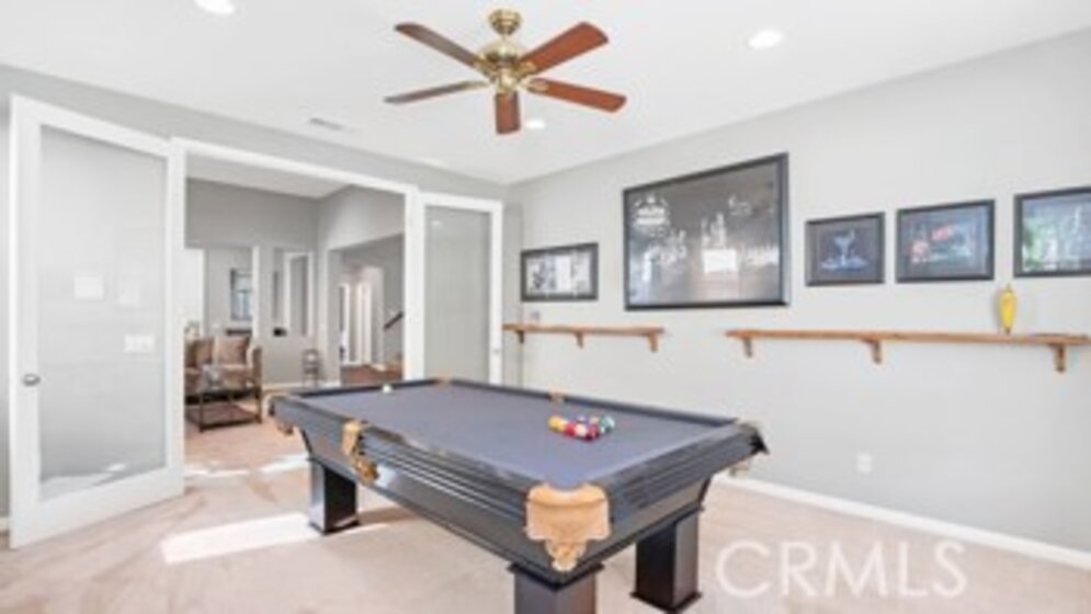 27141 Pumpkin Street Photo