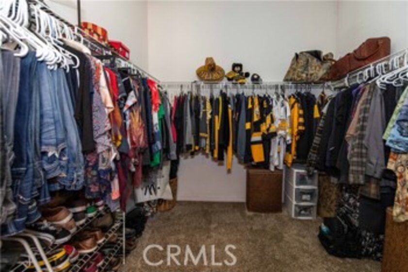 42037 Wagon Wheel Lane Photo