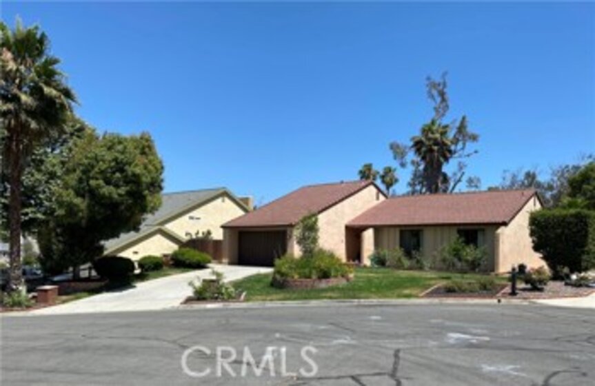 29951 Cactus Place Photo