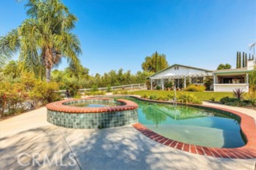 40320 Paseo Del Cielo Photo