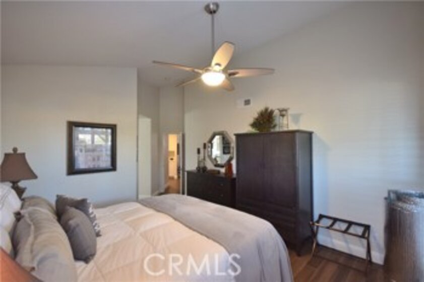 24078 Via Helena Photo