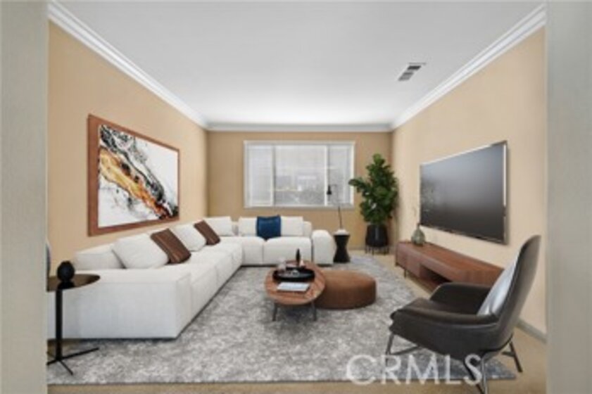 42383 Wyandotte Street Photo