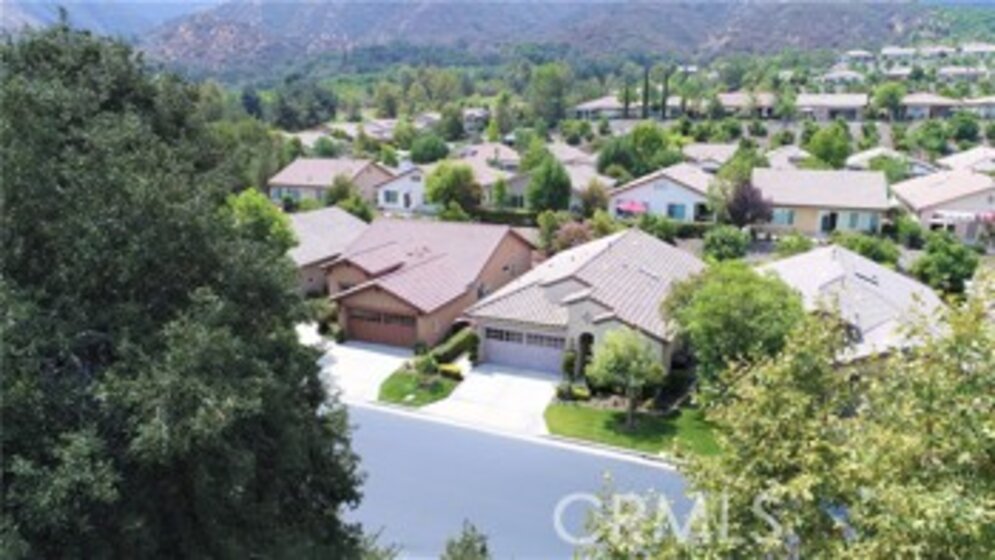 24645 Lowe Drive Photo