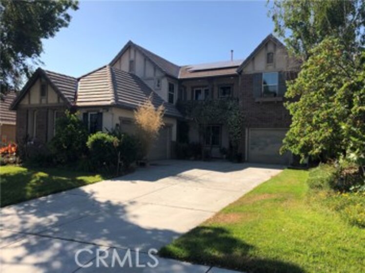 27349 Murrieta Oaks Photo