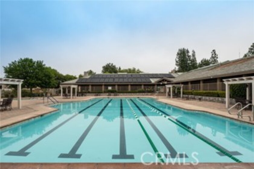 22812 Banbury Court Photo