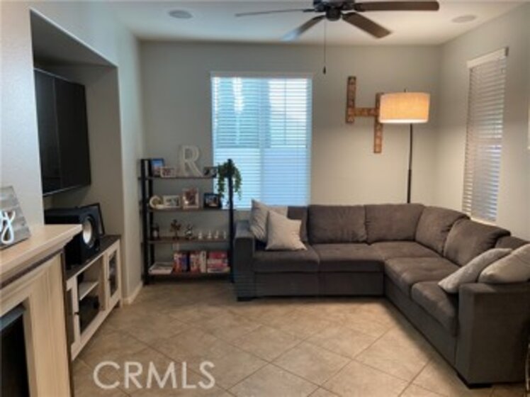 27568 Rosebud Street Photo