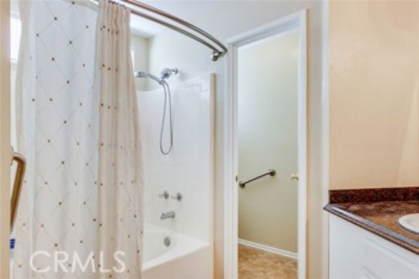 27522 Jon Christian Place Photo