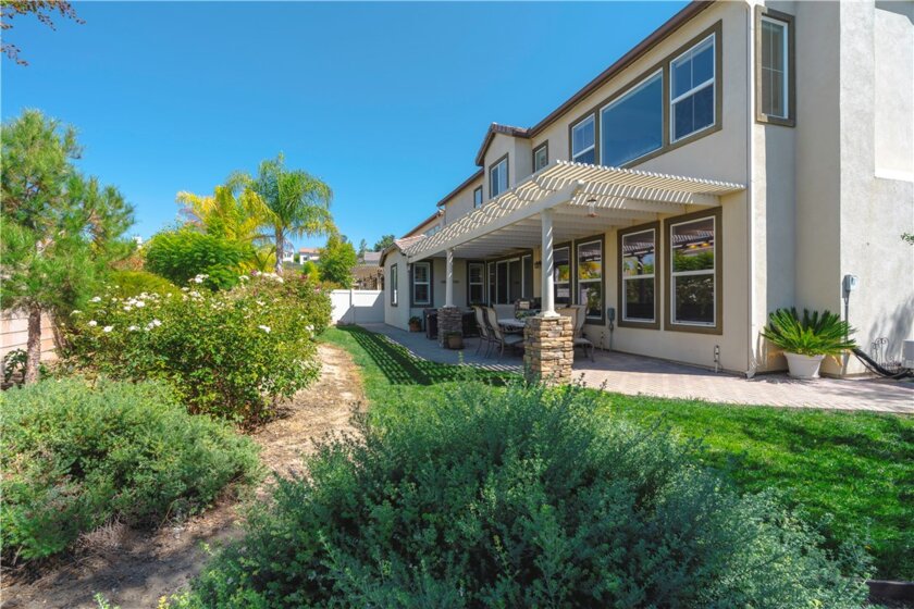 32102 Elk Grove Court Photo