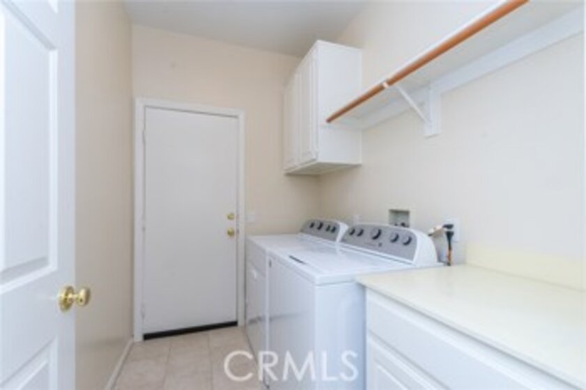 30894 Crystalaire Drive Photo