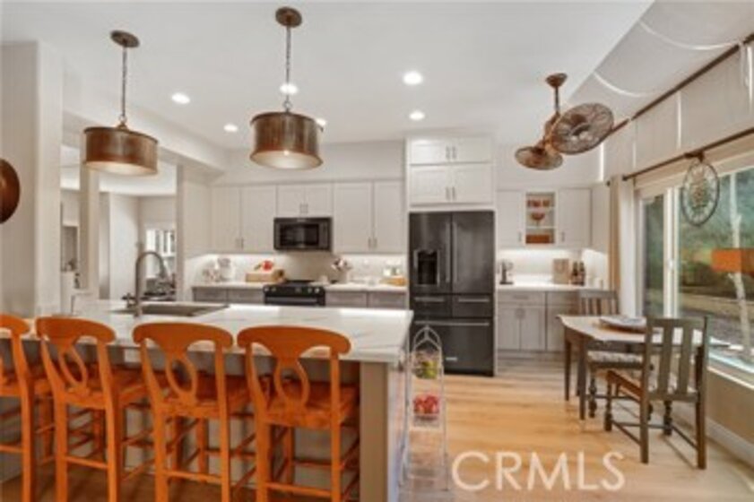 41755 Humber Drive Photo