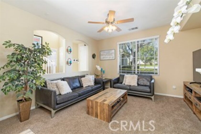 40068 Somerville Lane Photo