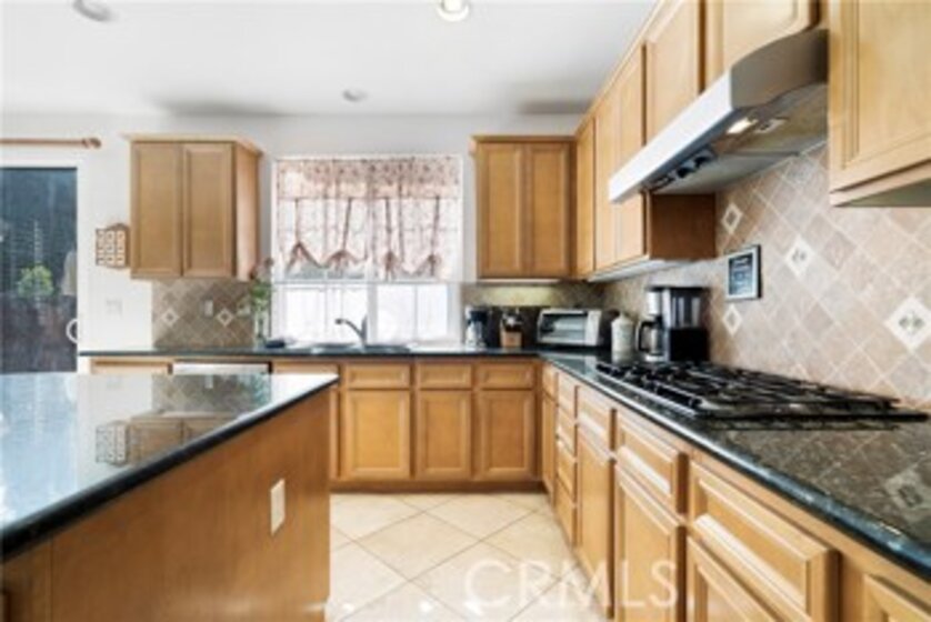 27653 Bottle Brush Way Photo