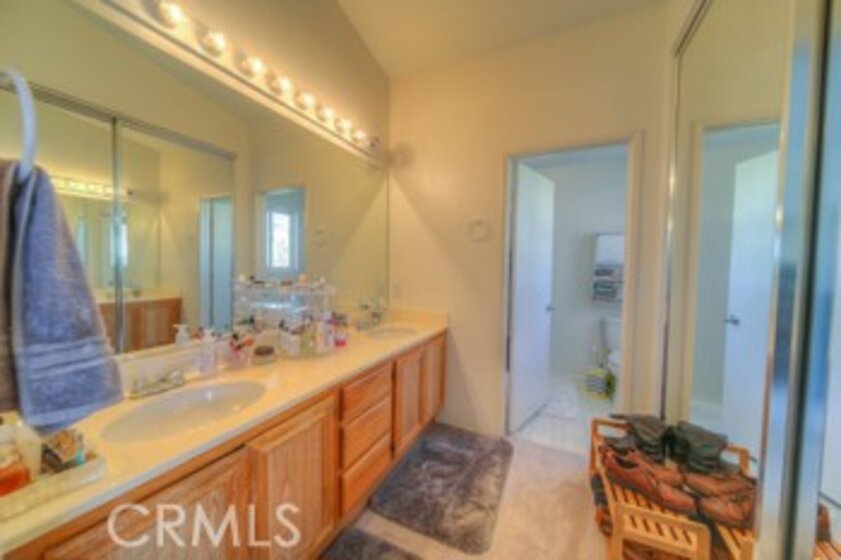 32648 Hislop Way Photo