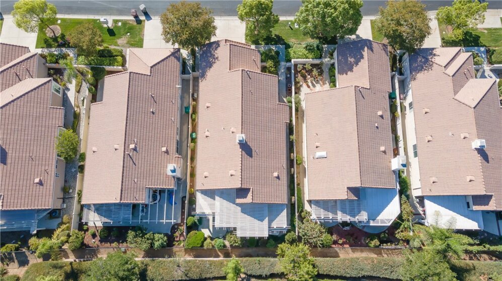 40300 Via Calidad Photo