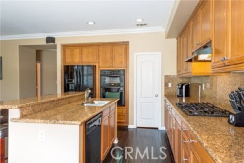 25622 Hyacinth Street Photo