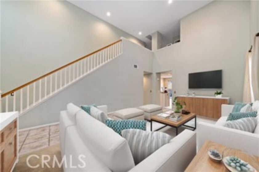 41910 Pacific Grove Way Photo