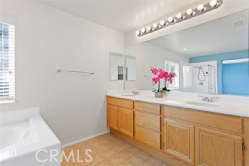 38154 Hazelwood Street Photo