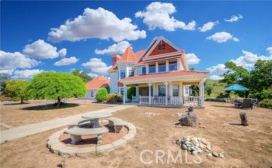 38680 Avenida Augustine Photo